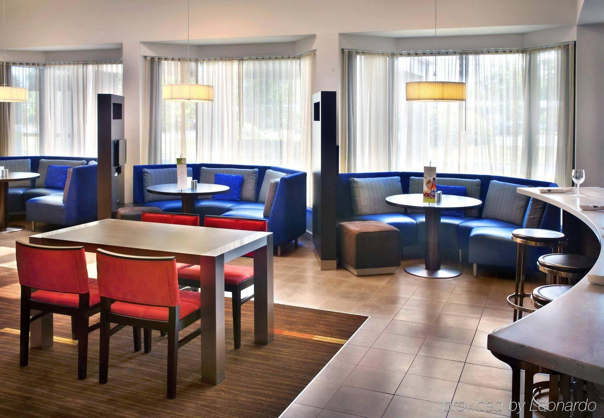 Courtyard By Marriott Poughkeepsie Hotel Exterior photo